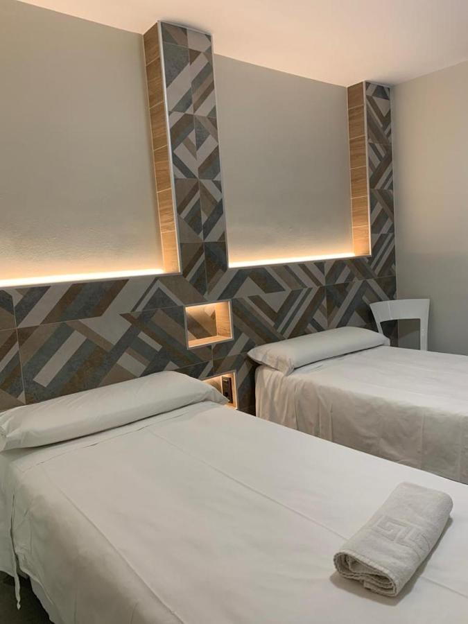 Hostal Acemar Marbella Exteriör bild