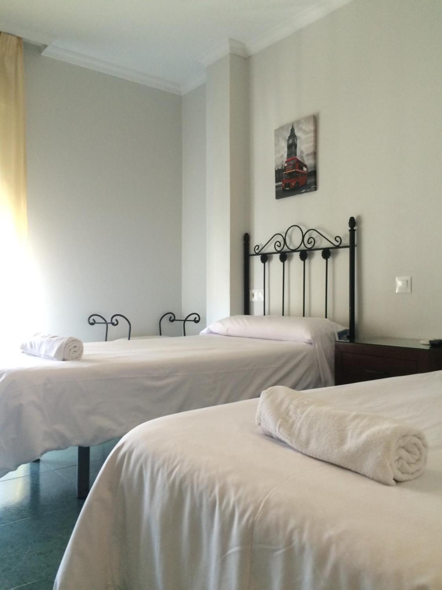 Hostal Acemar Marbella Exteriör bild