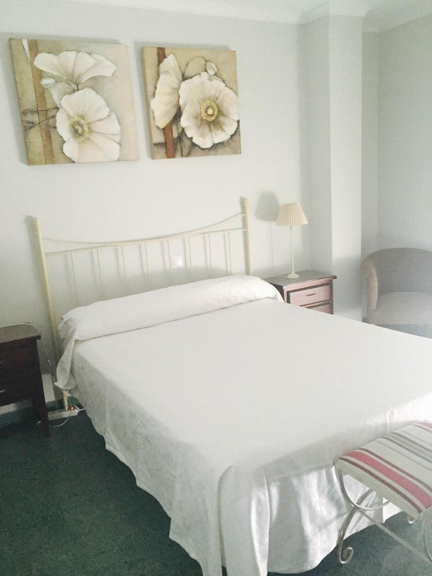 Hostal Acemar Marbella Exteriör bild